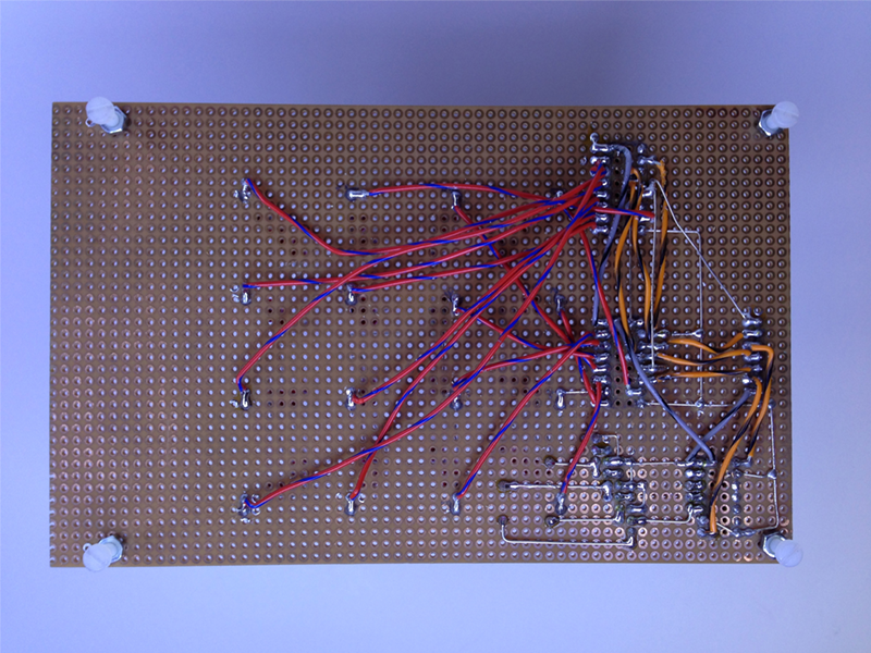 Wiring on the backside of the perfboard
